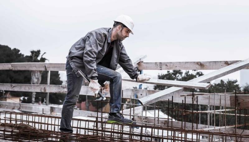 Chaussures de travail Bellota résistantes pour chantier Bordeaux